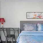 5Br Townhouse Walk To Eaton Center, Toronto Downtown Core