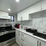 Brawley Avenue Home - Sleep 6