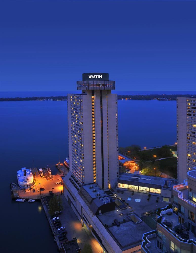 The Westin Harbour Castle, Hotel 4*
