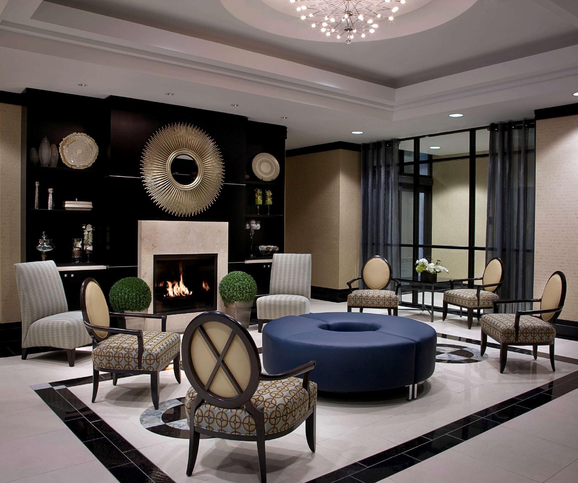 Revery Downtown, Curio Collection By Hilton 4*