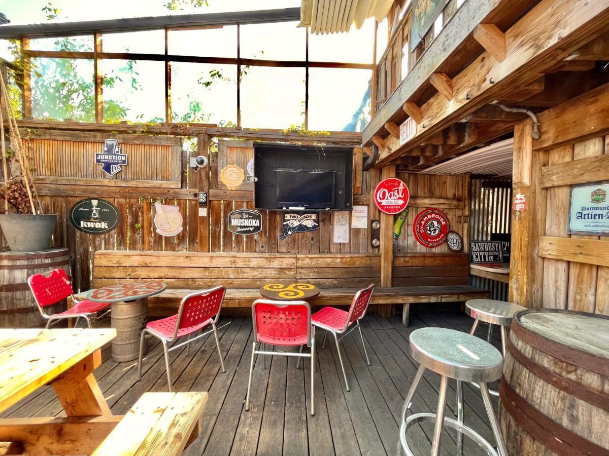 The Only Backpacker's (adults Only) Toronto