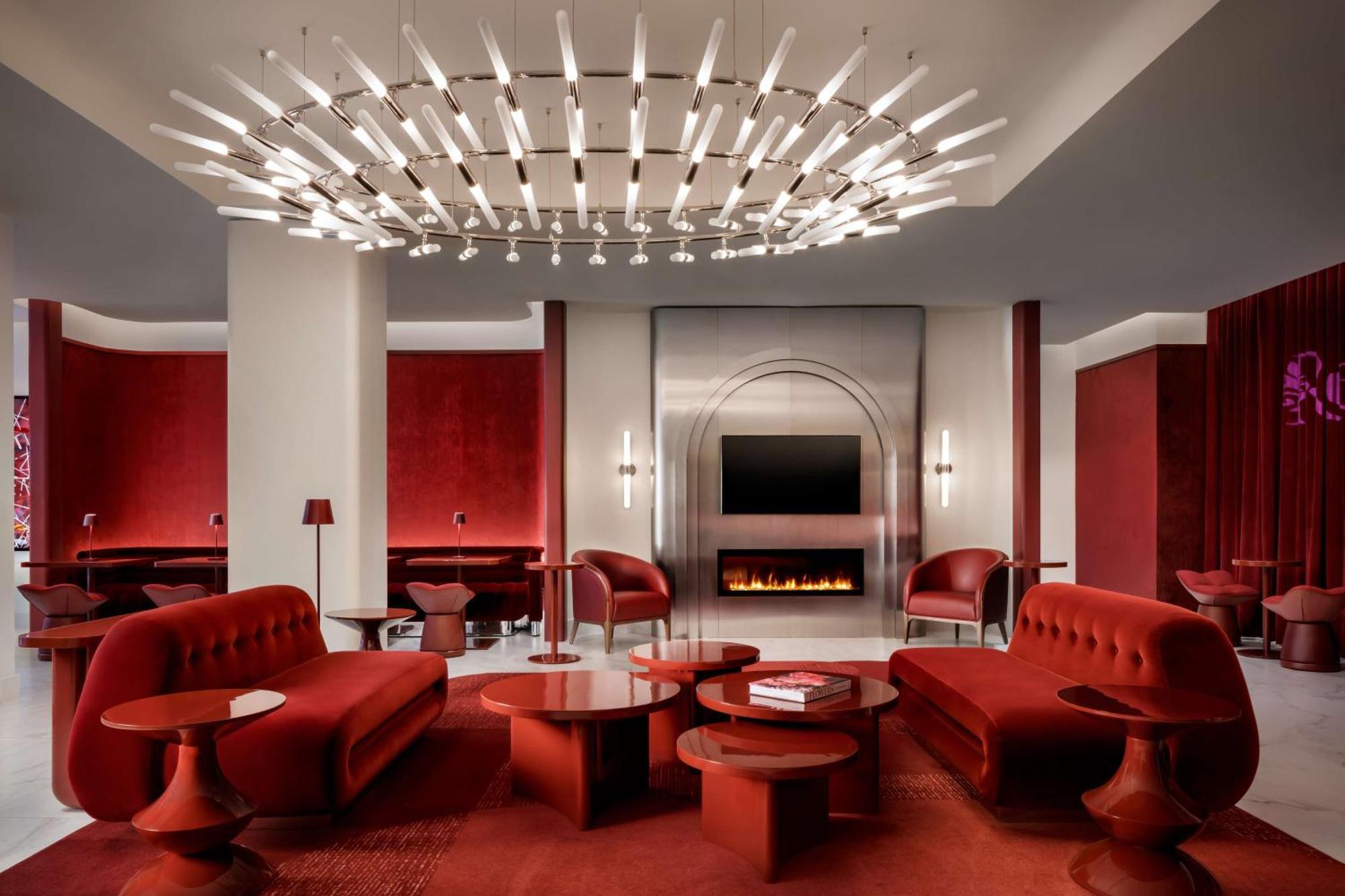 Revery Downtown, Curio Collection By Hilton Hotel 4*