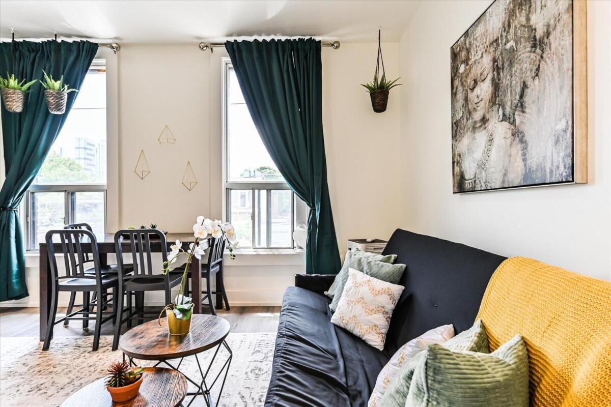 1 Bedroom Oasis In Downtown Apartment