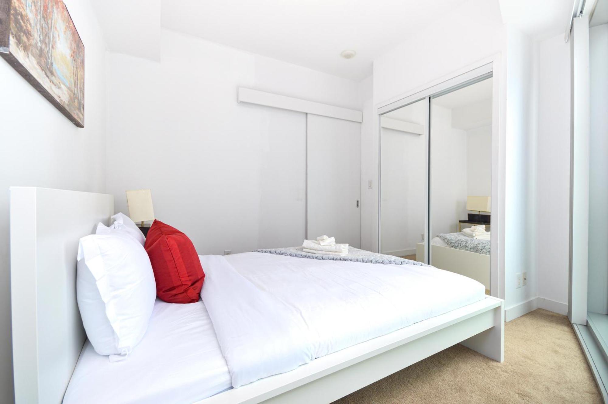 Downtown 2 Bedrooms