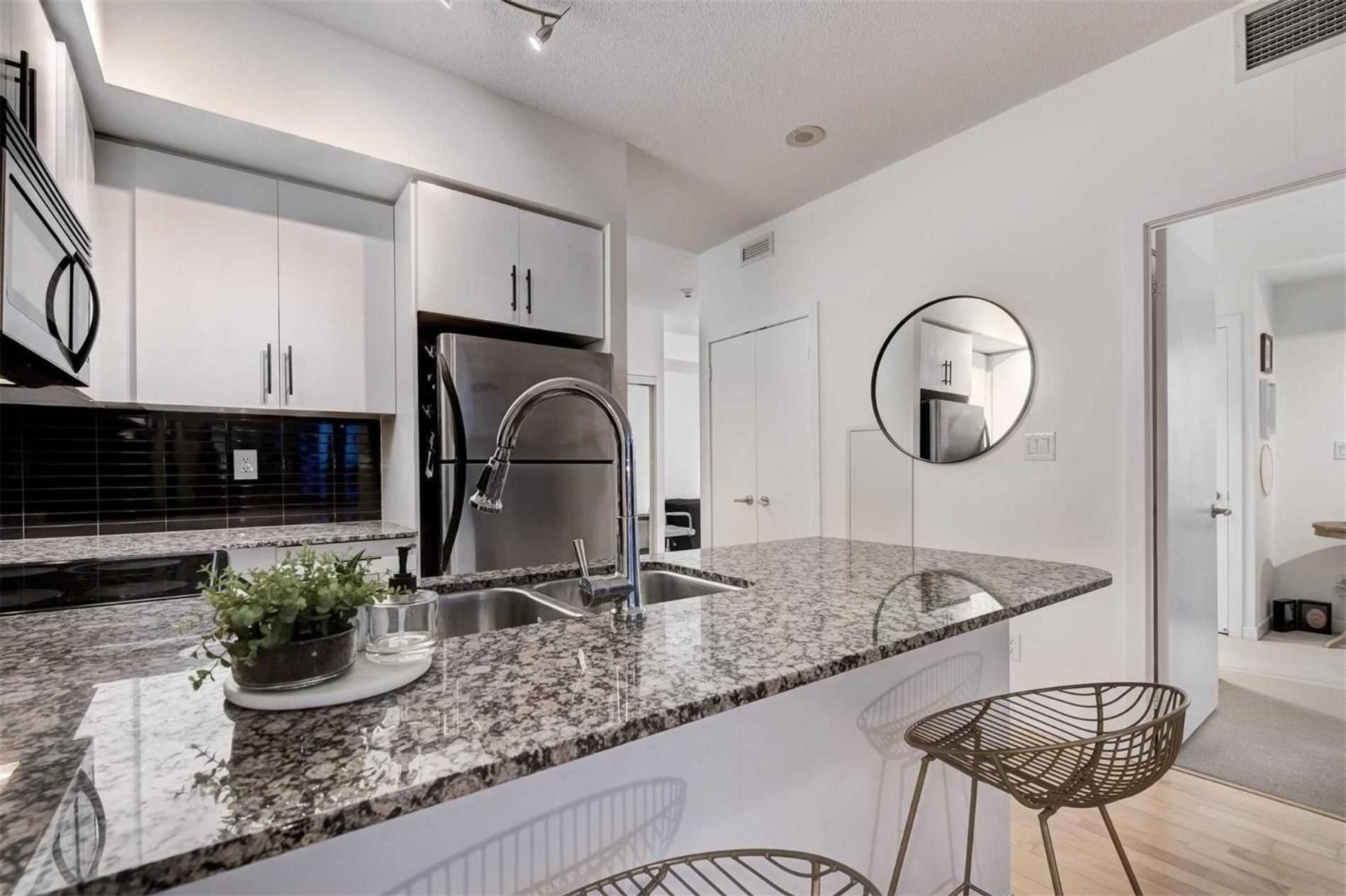 Monarch Residences Apartment Toronto