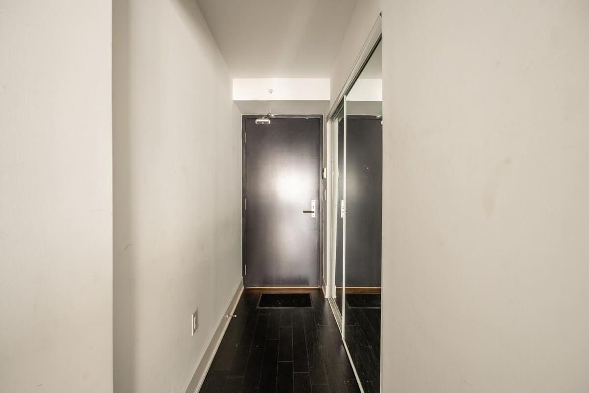 Luxury 1bdr In Downtown