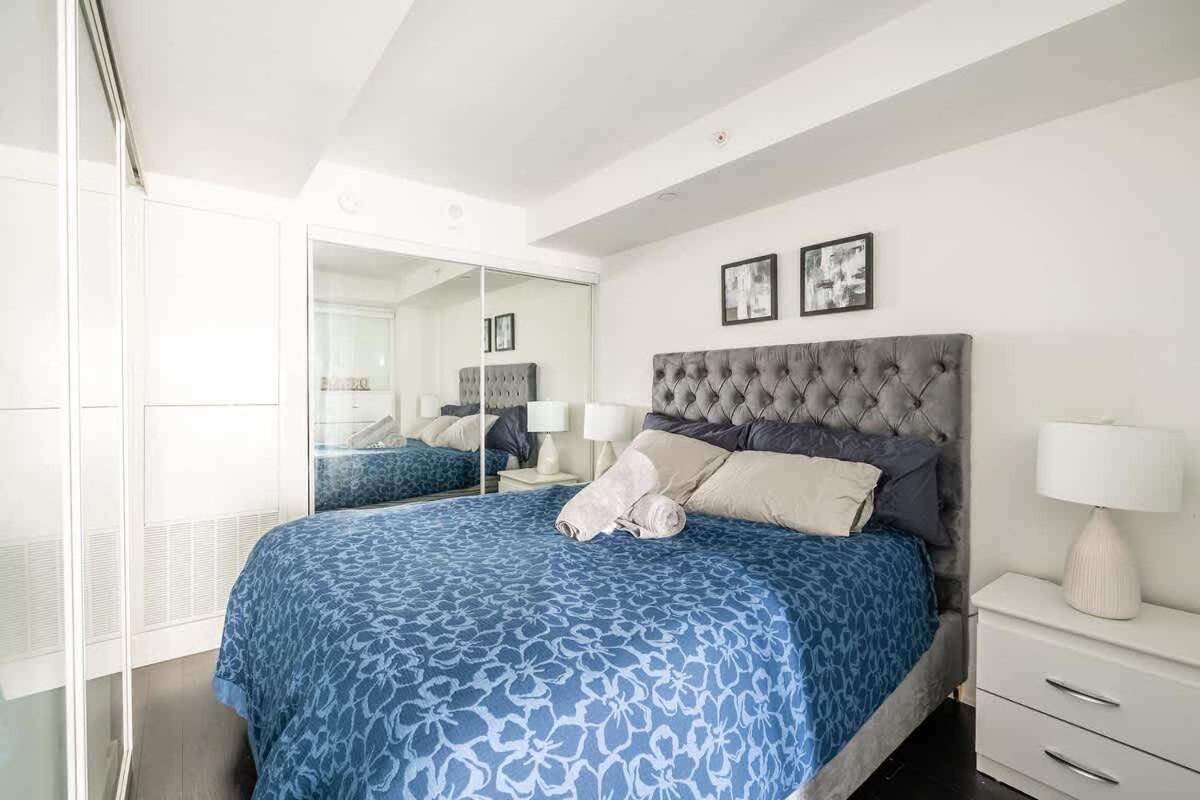 Luxury 1bdr In Downtown Apartment