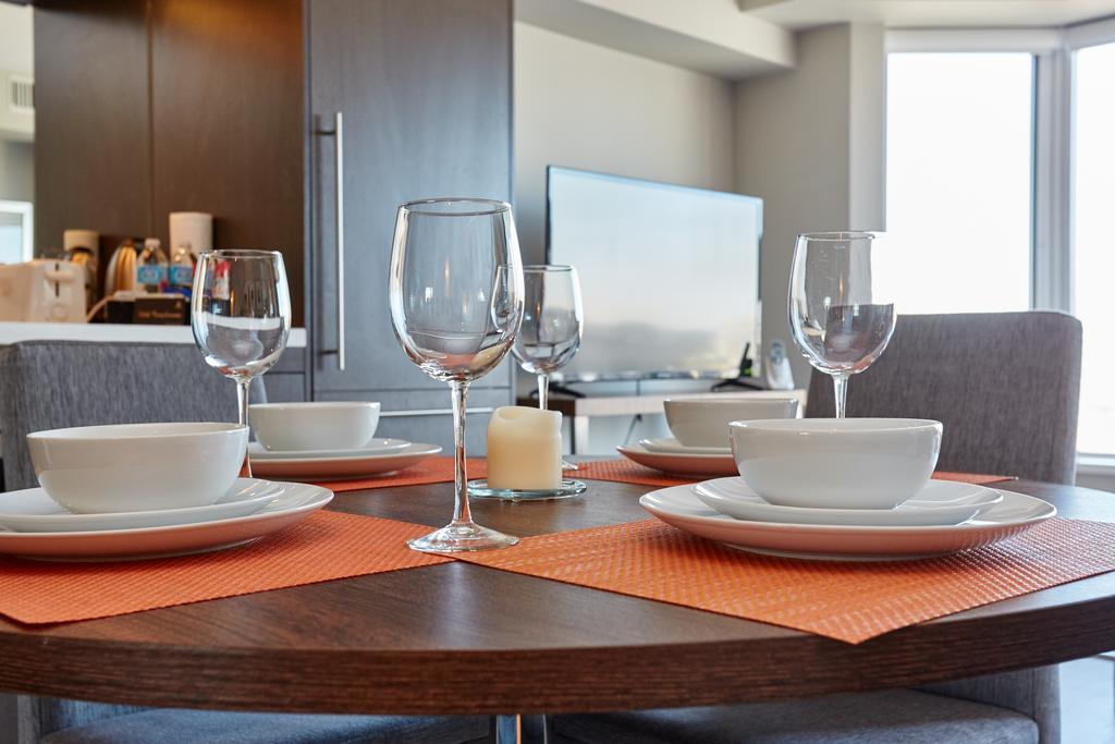 Apartment Atlas - Yorkville Furnished *