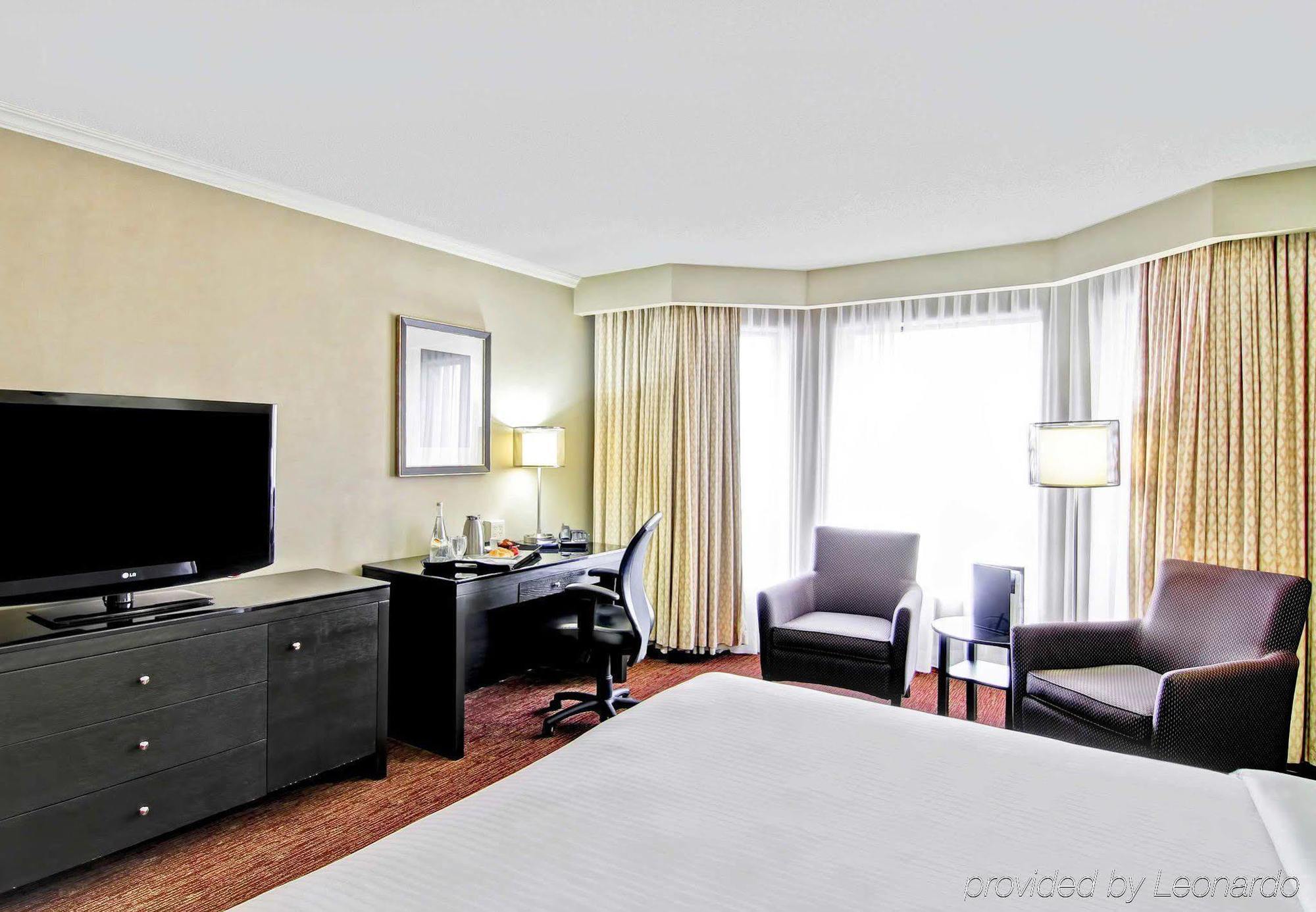 Hotel Delta By Marriott East 4*