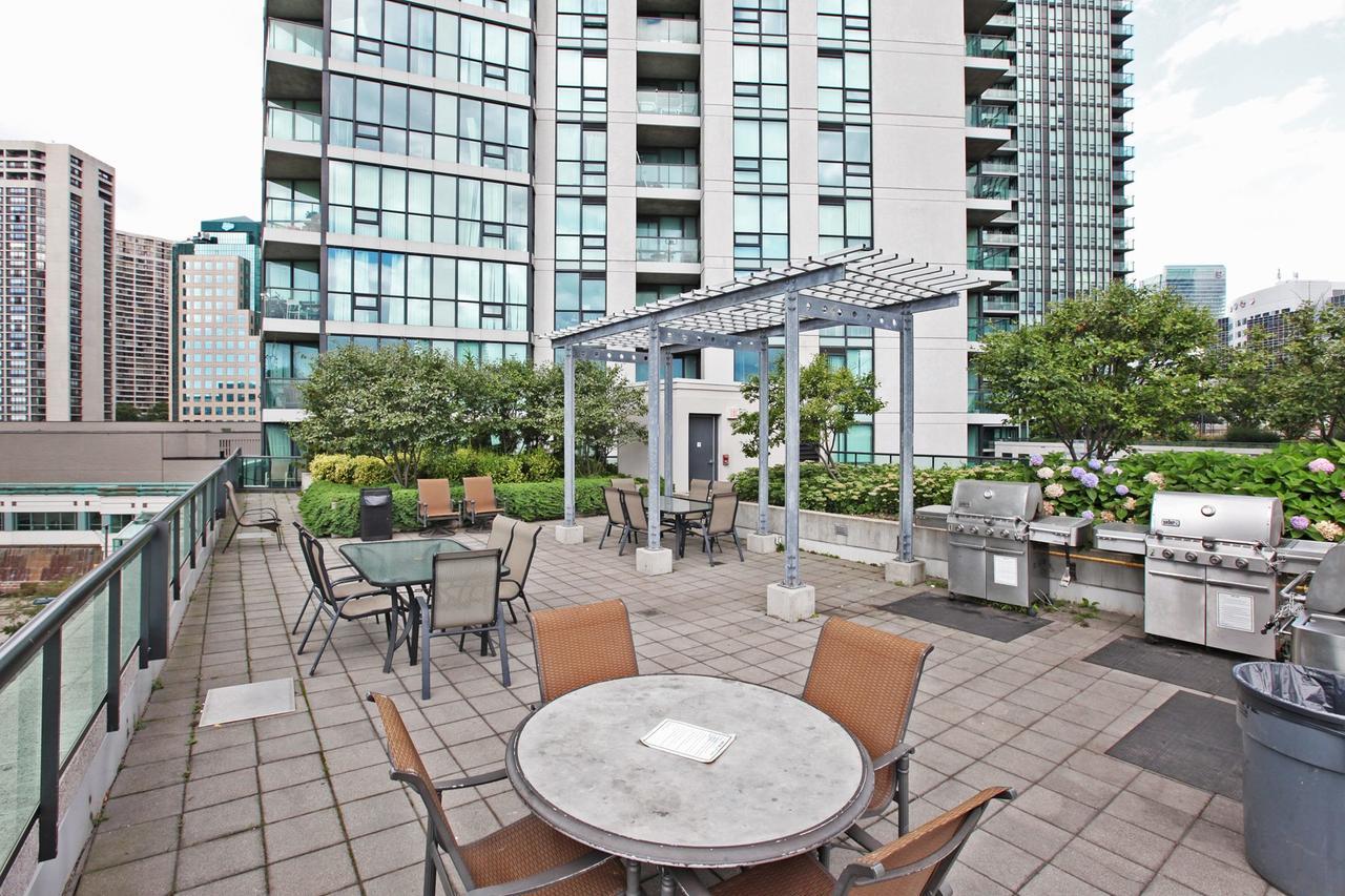 Aparthotel Harbour Castle And Suites 4*