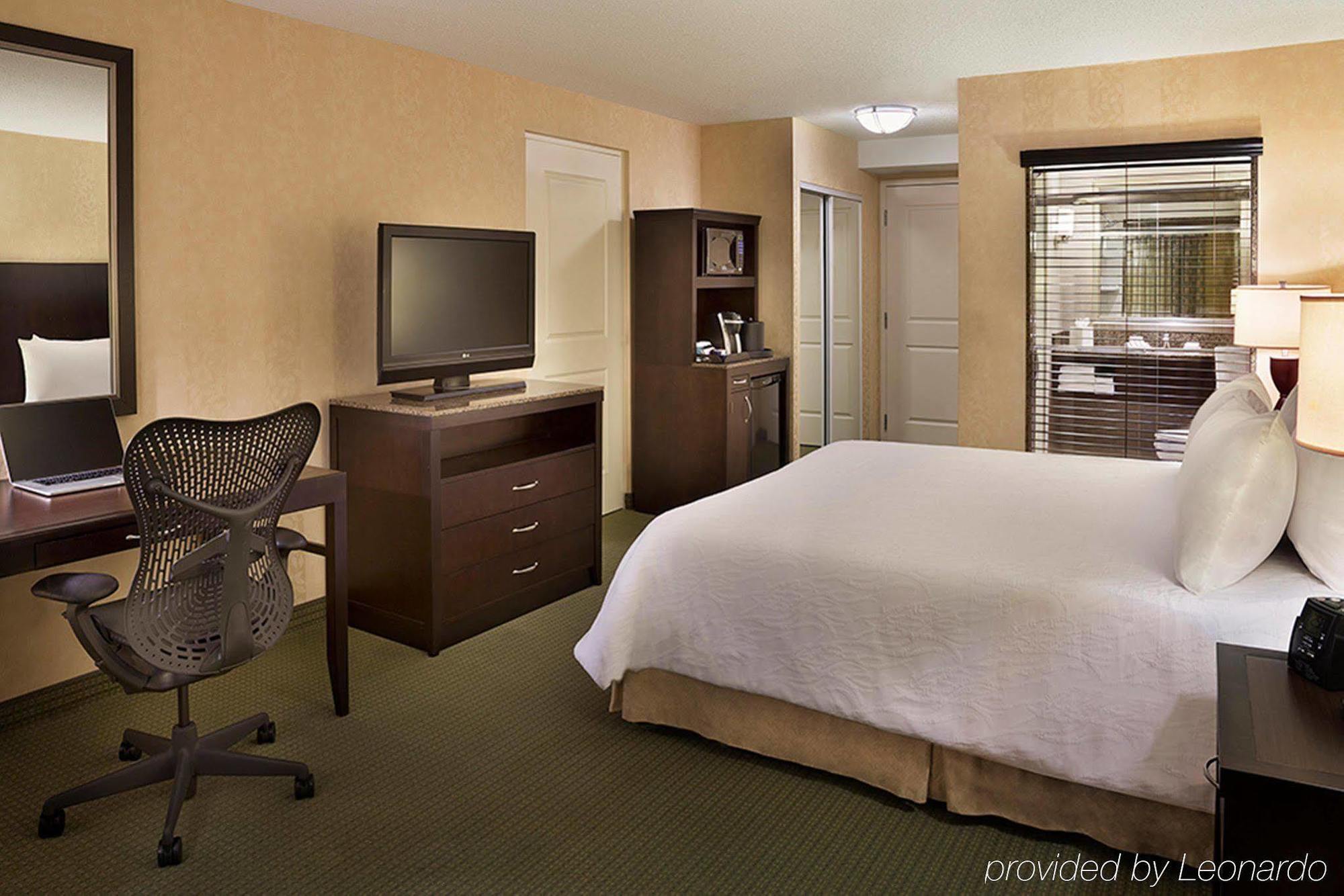 Revery Downtown, Curio Collection By Hilton Hotel 4*