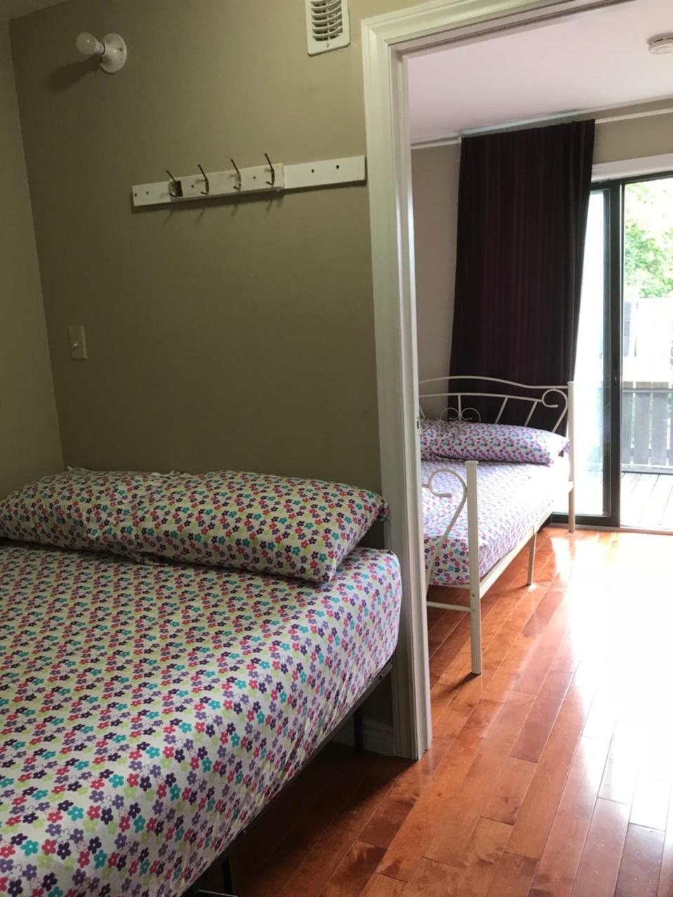 Chinatown Travellers Guest house 2*
