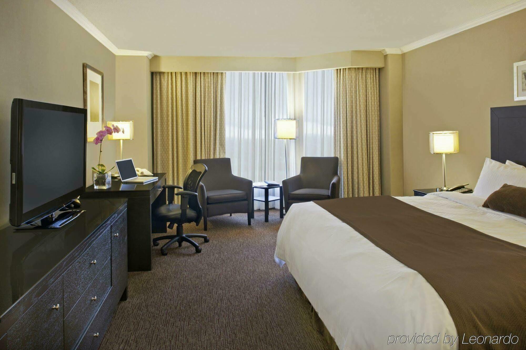 Hotel Delta By Marriott East