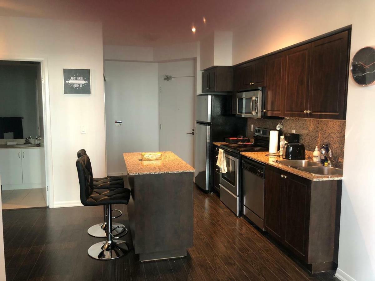 Executive 1 Bedroom Sleeps 2 Apartment *