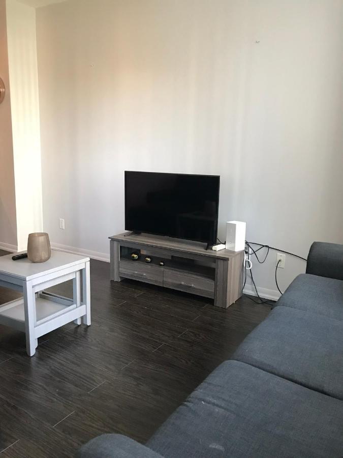 Apartment Executive 1 Bedroom Sleeps 2 *