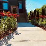 Impression 2 Bedrooms Apartment Space Share