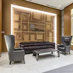 Loft - Entertainment & Financial District