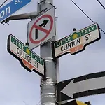 One Bedroom Condo In Liberty Village Toronto