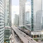 Morden Condo In The Center Of Downtown Toronto