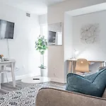 Toronto Garden Apartments