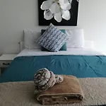 Above Clouds 3 Bedroom Condo Downtown Toronto