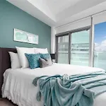 New Superior Lakeview Luxury Top Floor 3-Bedroom Suite On 48Th Floor