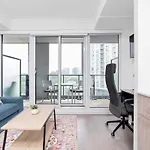 Chic Studio By Eaton Centre