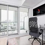 Chic Studio By Eaton Centre
