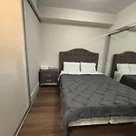 Downtown Suites With Pool And Free Parking