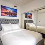 Luxury Condo Living Downtown Toronto