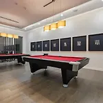 Spectacular Suite In The Heart Of Toronto