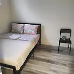 Queen-King St Stay With Private Patio- Unbeatable Location