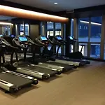 Temperance Skyview Suites By Sts