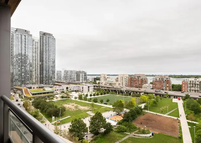 Guestic At Fort York