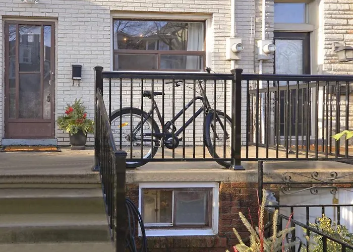 Modern 1Br Condo - Near Trinity Bellwoods Park