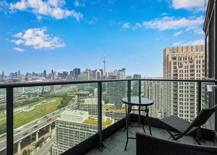 2 Bedroom Waterfront Condo Downtown W/ Free Parking