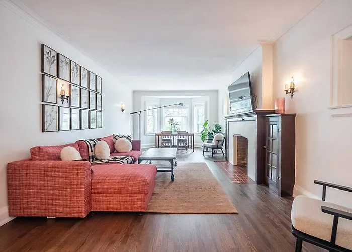 Beautiful Luxurious Home In Toronto