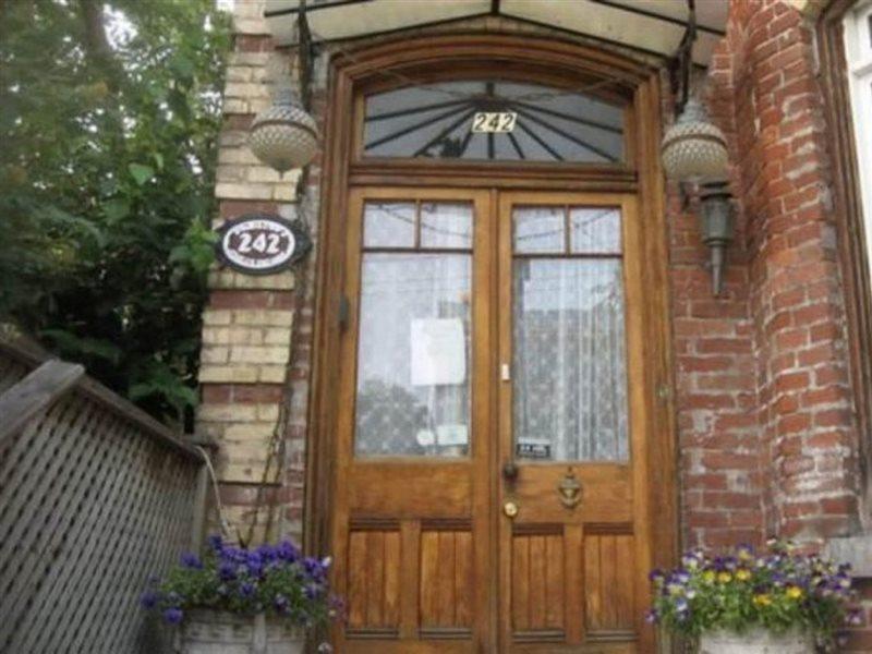 Bed & Breakfast Pimblett's Downtown Bed &breakfast