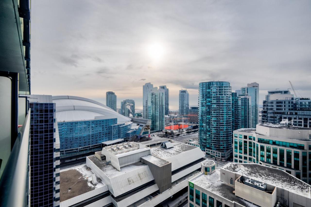 Luxury Adventure Cn Tower/mtcc/scotiabank Arena Apartment *