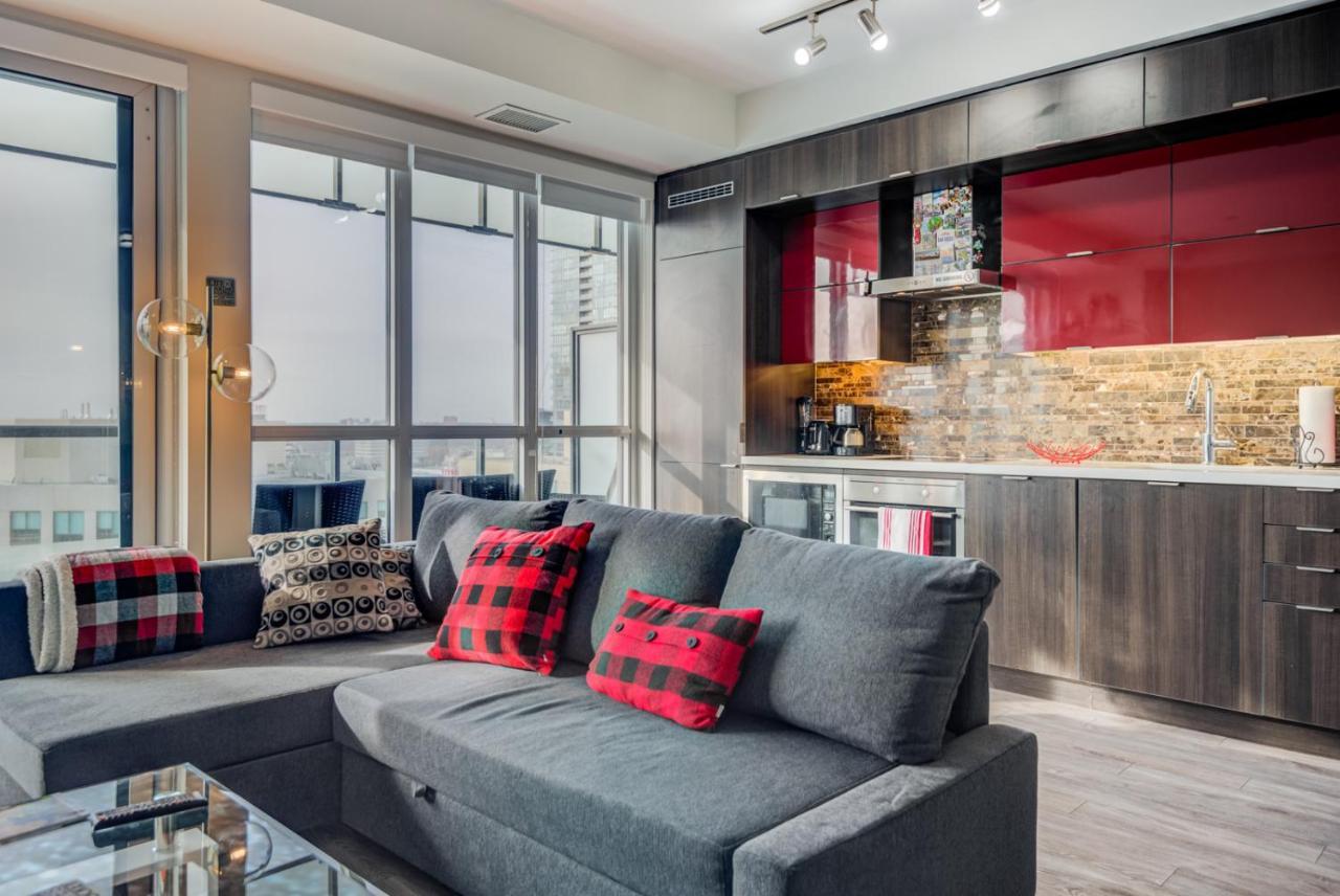 Luxury Adventure Cn Tower/mtcc/scotiabank Arena Toronto