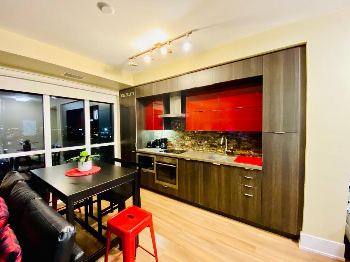 Front Street Suites Apartment Toronto