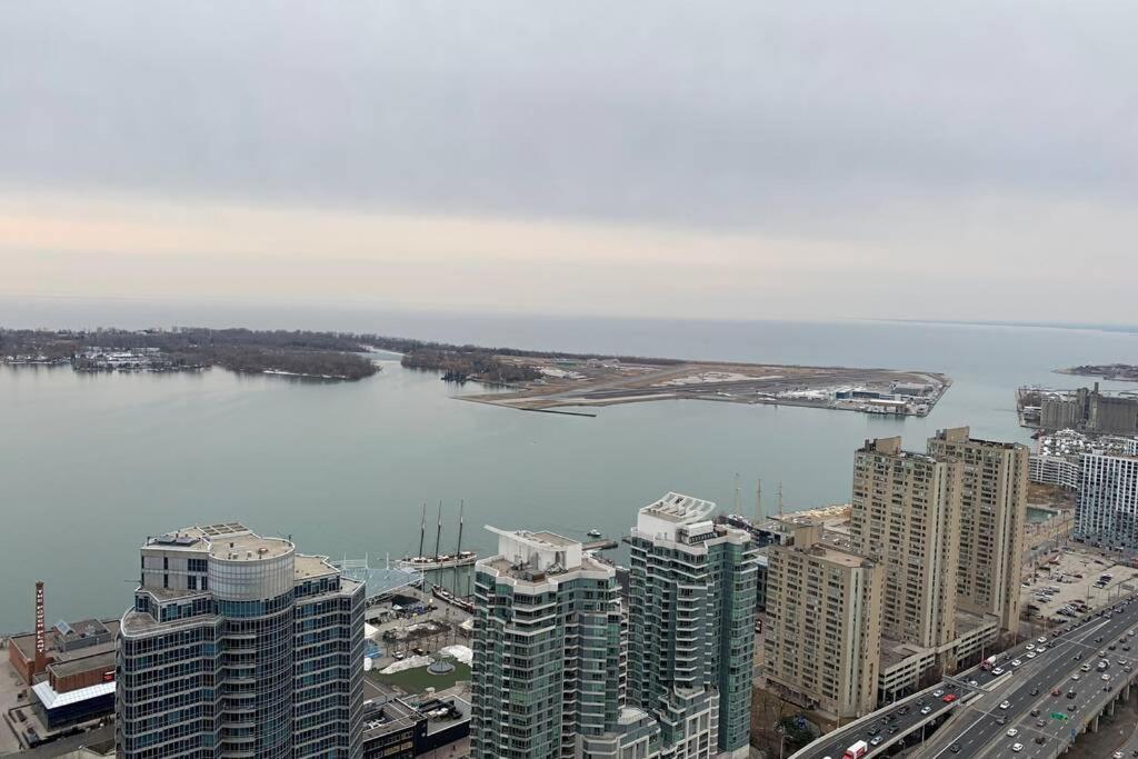 Magnificient View Next Cn Tower/rogers/union/mtcc Apartment