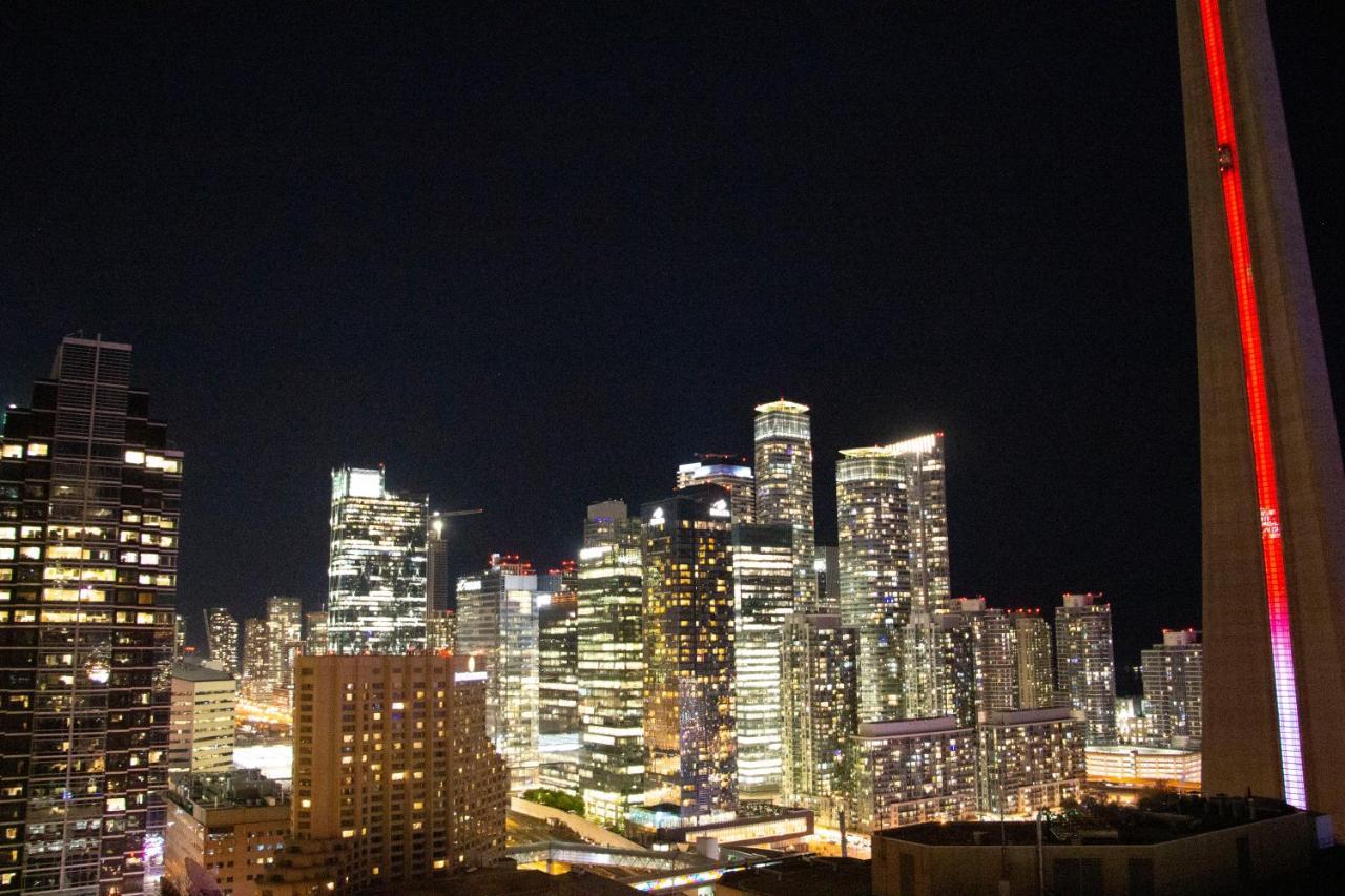 Downtown High-rise Condo- Cn Tower View