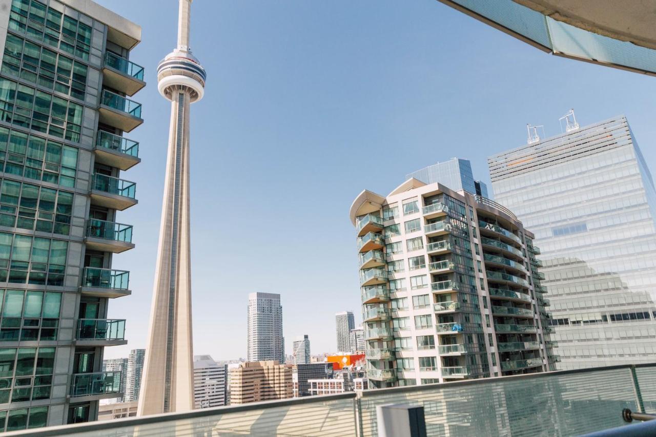 The Bay Suites - Entertainment Dist Toronto