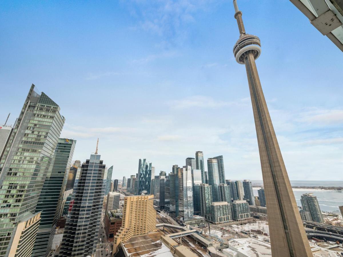 Designer 2br + Study Condo, Ed - Cn Tower View Apartment