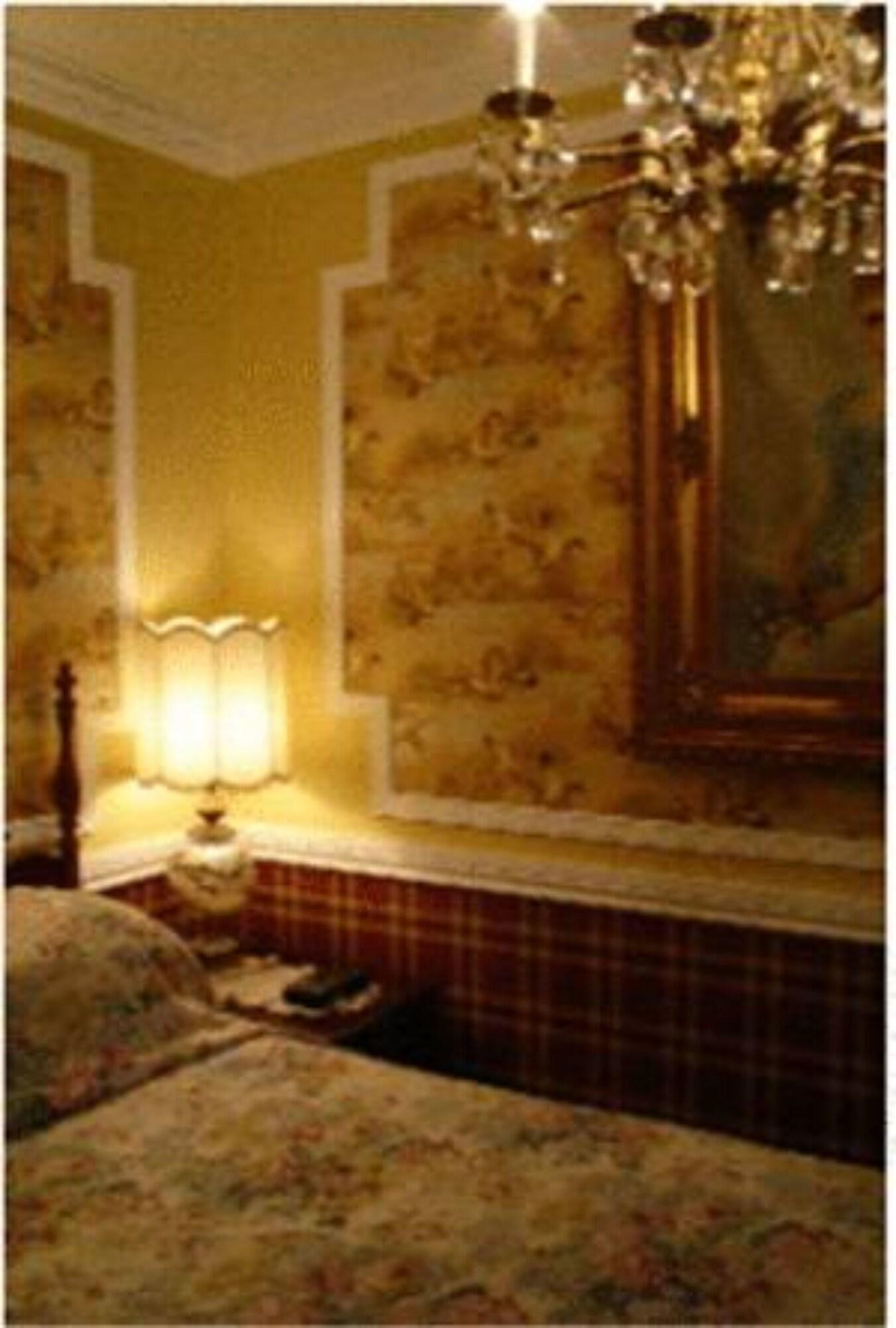 Bed & Breakfast Pimblett's Downtown Bed &breakfast