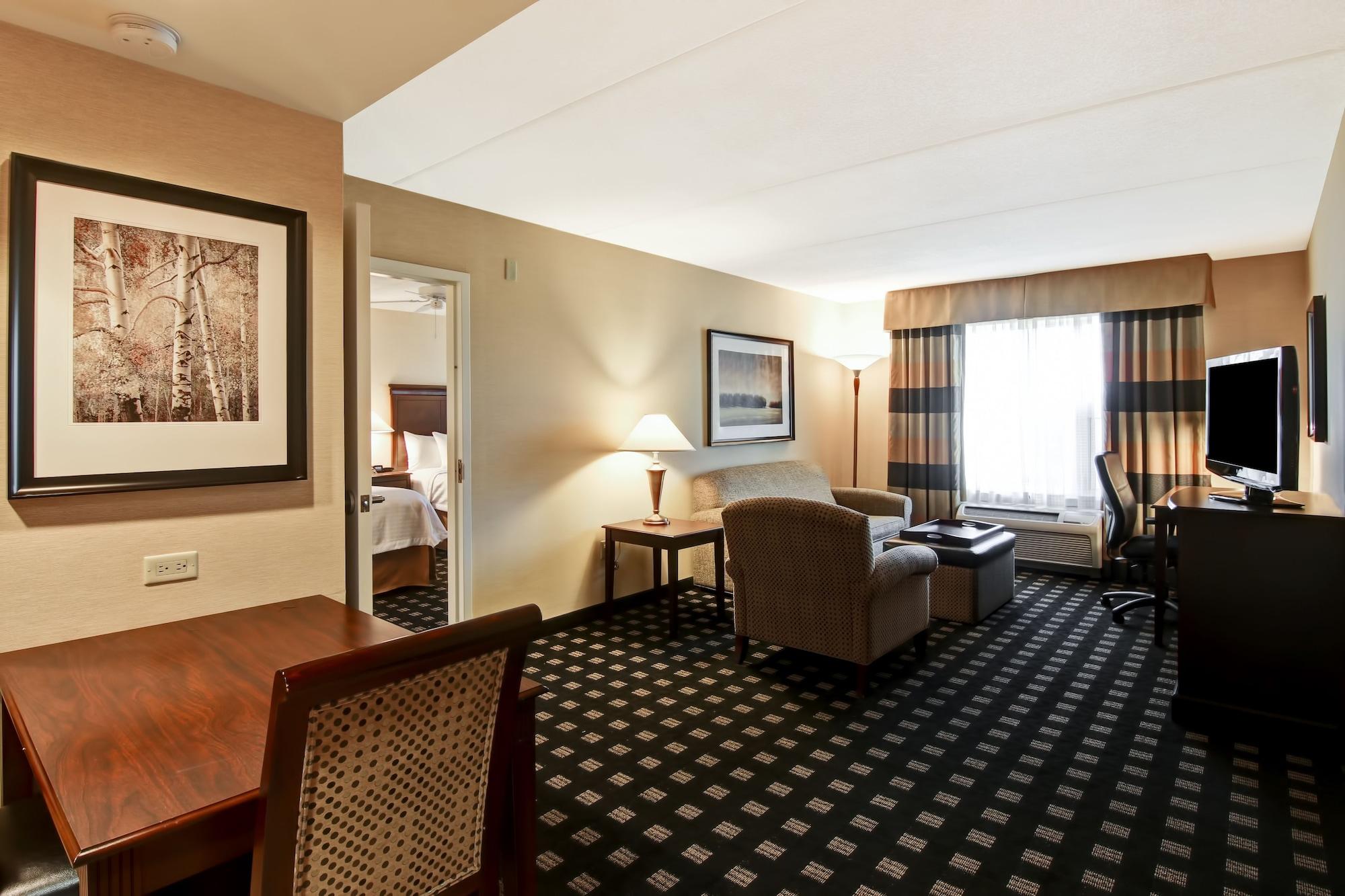 Homewood By Hilton Airport Corporate Centre Hotel Toronto