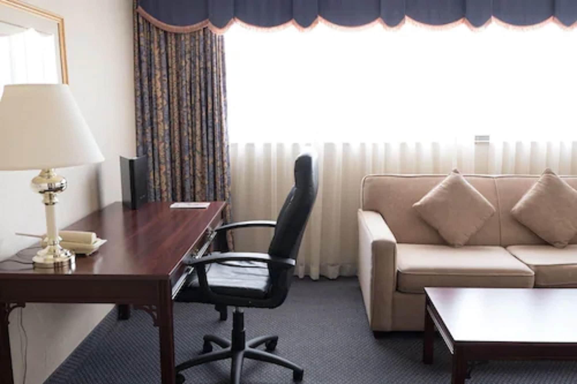 The Roehampton Hotel Toronto