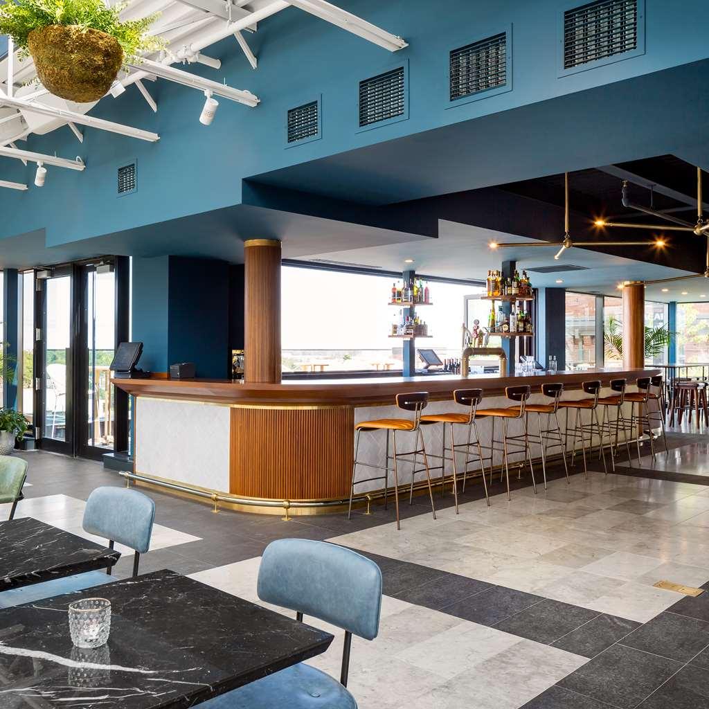 The Broadview Hotel 4*