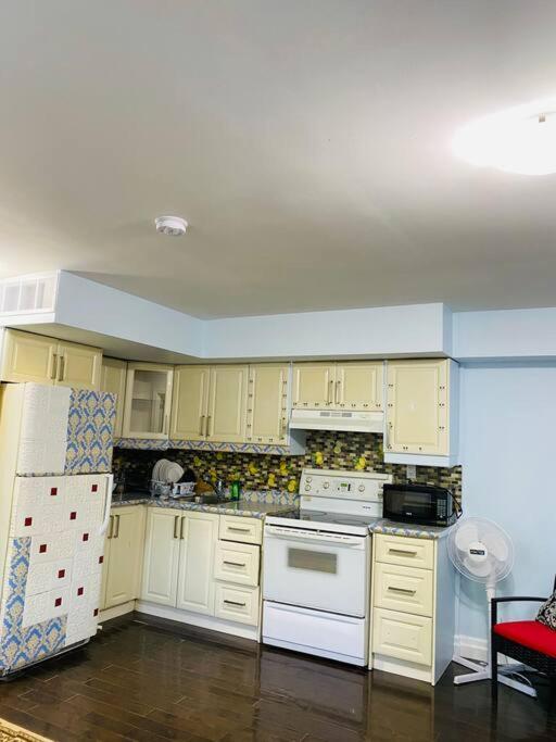 Impression 2 Bedrooms Apartment Space Share Apartment